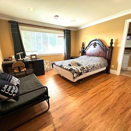 Vancouver Luxury Homestay Richmond Luaran gambar