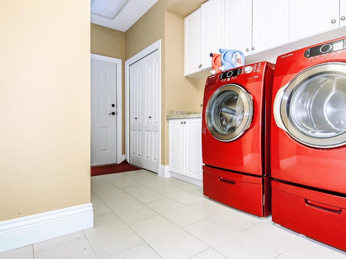 Vancouver Luxury Homestay Richmond Luaran gambar